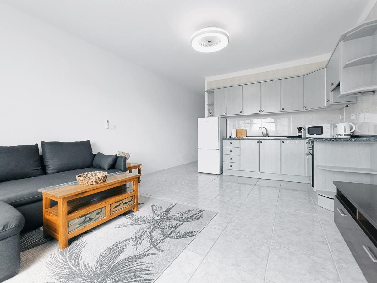 Colina Apartment Los Cristianos  Exterior photo